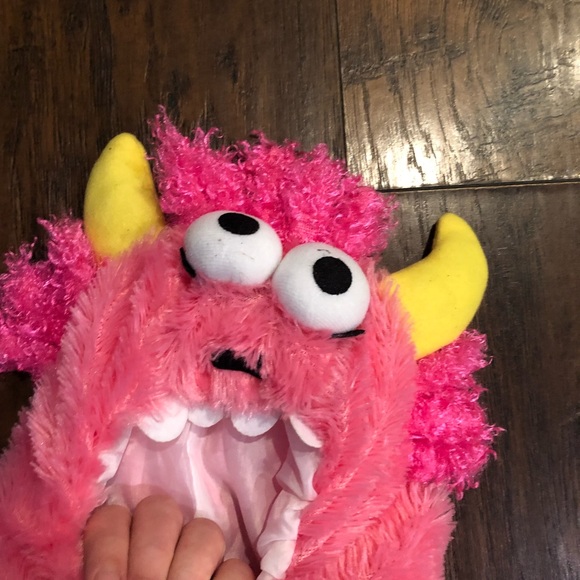 Monster Costume - Picture 6 of 8